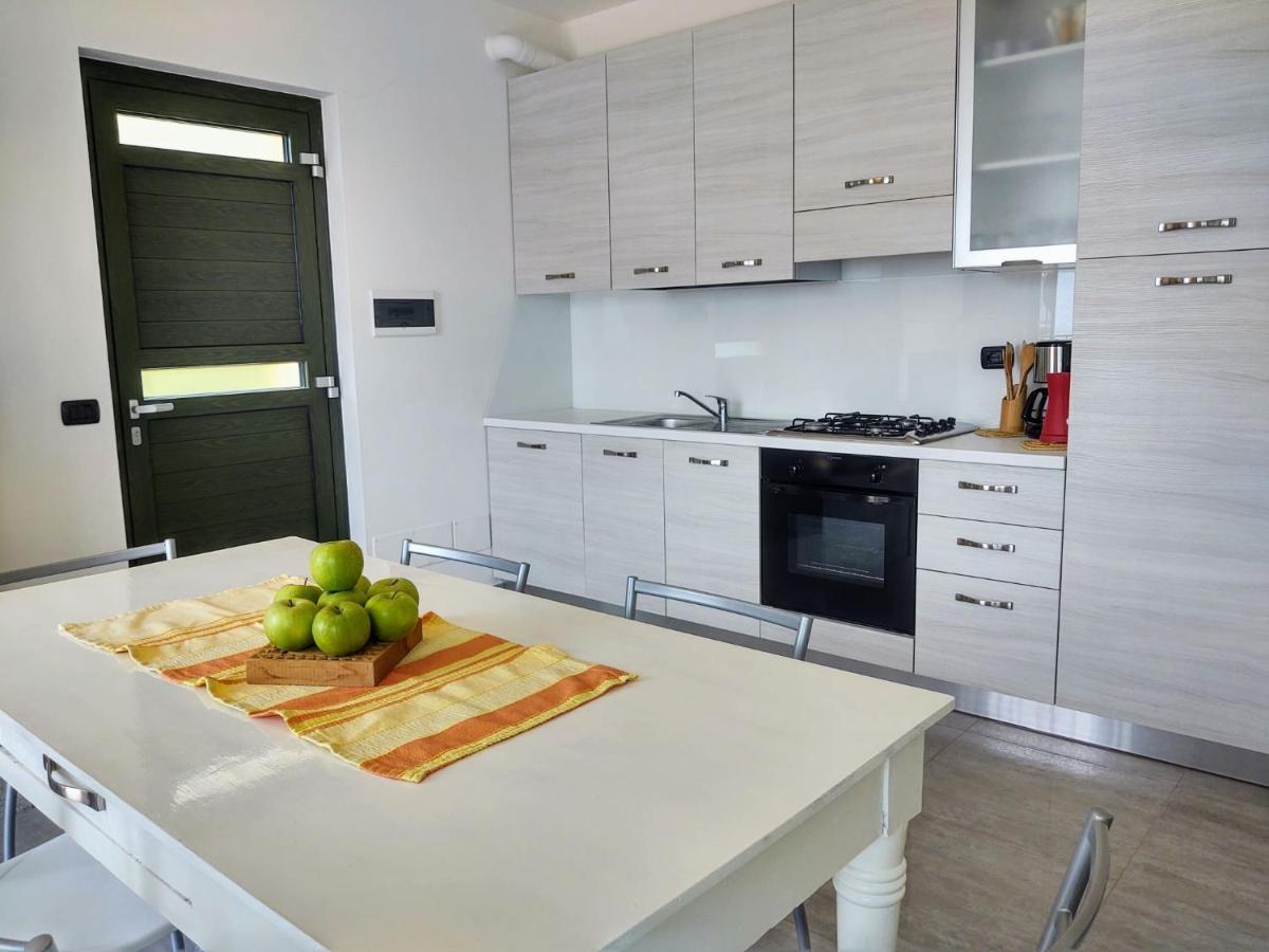Apartment Alba E Robinia-1 By Interhome Джера Ларио Екстериор снимка